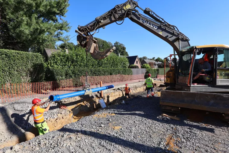 Travaux de voirie et réseaux enterrés à Ciney Avenue Schlogel